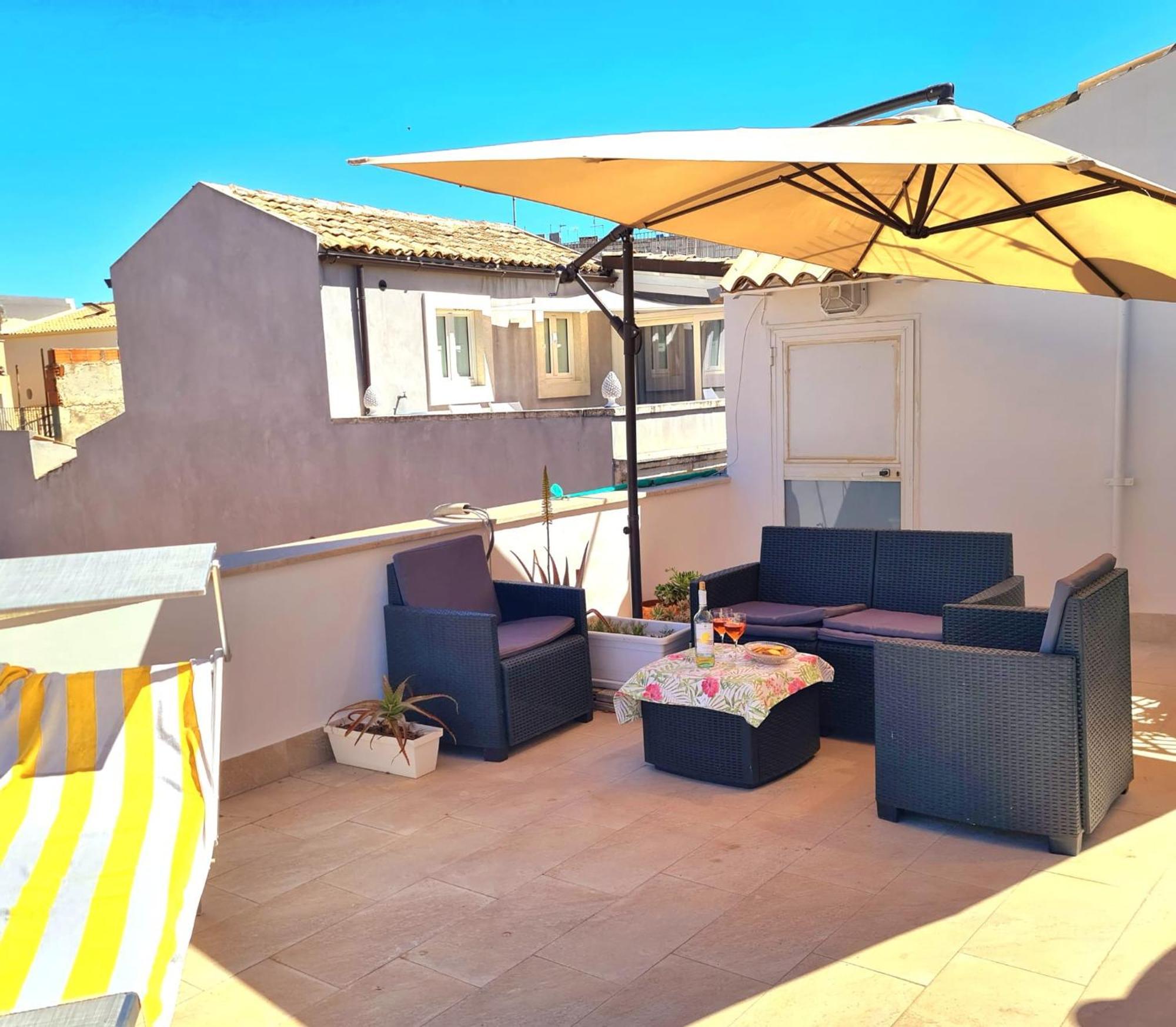 Casa Daphne Di Ortigia Apartment Syracuse Bagian luar foto